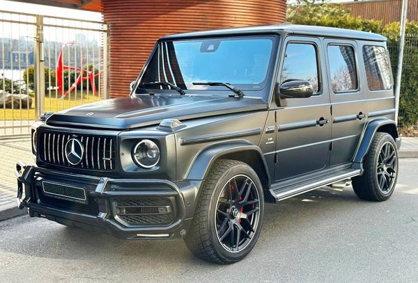 244 Внедорожник MERCEDES G63 AMG оригинал jEAP
