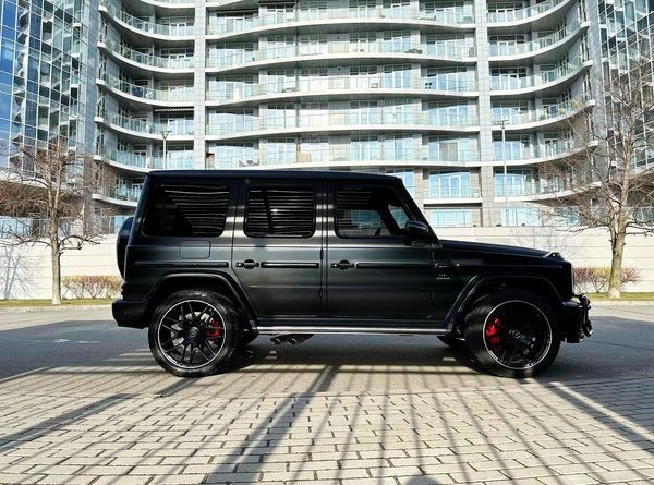 244 Внедорожник MERCEDES G63 AMG оригинал jEAP