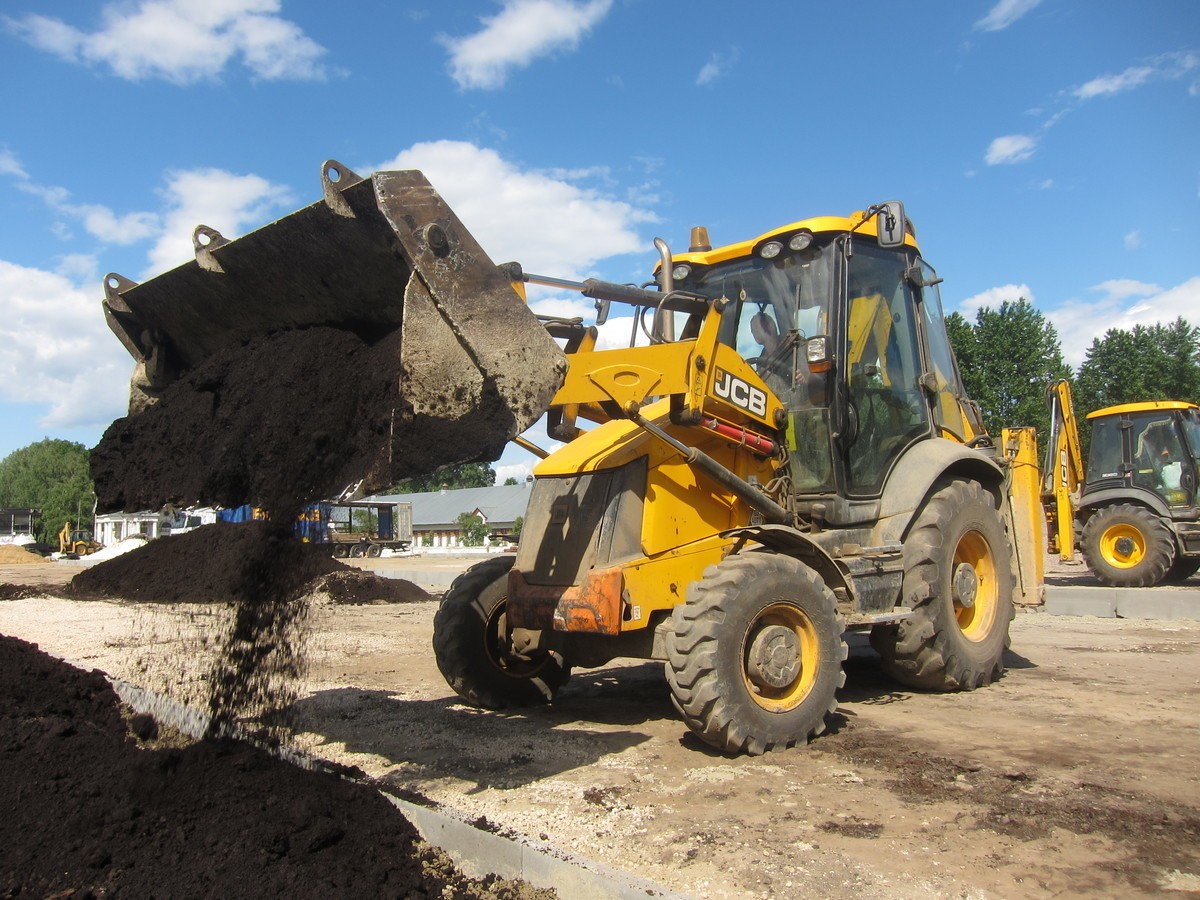 Ямобур на экскаваторе-погрузчике JCB 3CX . 01Jg