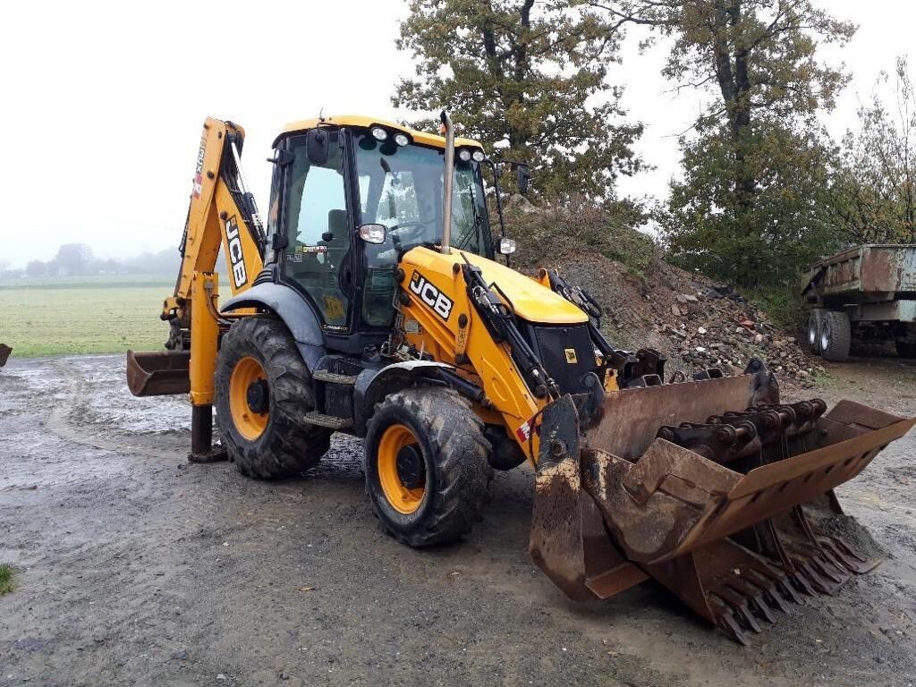 Ямобур на экскаваторе-погрузчике JCB 3CX . 01Jg