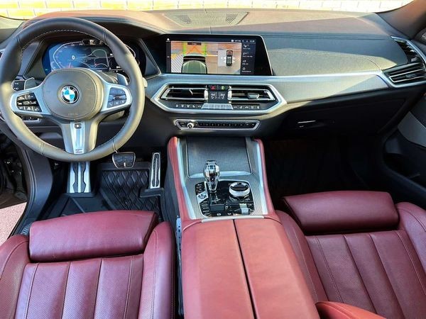 107 BMW X6 M50d с водителем на свадьбу трансфер zrqg