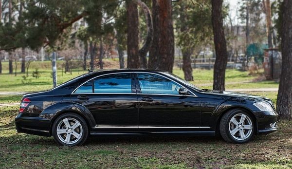 095 Vip-авто Mercedes-Benz W221 S550L AMG на свадьбу 29ze