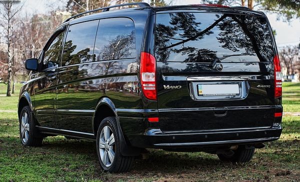 288 Микроавтобус Mercedes-Benz Viano на свадьбу 3a5D