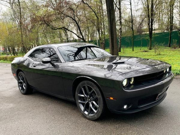 059 Спорткар DODGE CHALLENGER R/T 3.6 мокрый асфальт заказ авто 2yXk
