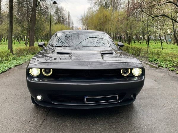 059 Спорткар DODGE CHALLENGER R/T 3.6 мокрый асфальт заказ авто 2yXk
