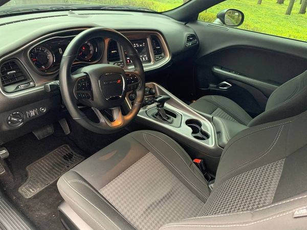 059 Спорткар DODGE CHALLENGER R/T 3.6 мокрый асфальт заказ авто jJyv