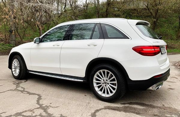 071 Внедорожник Внедорожник Mercedes-Benz GLC 250d белый на свадьбу l9Ex
