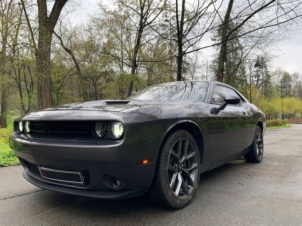 059 Спорткар DODGE CHALLENGER R/T 3.6 мокрый асфальт заказ авто jJyv