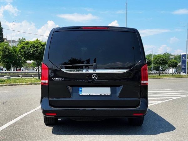 257 Микроавтобус Mercedes-Benz V-class 2019 год на свадьбу lBBM