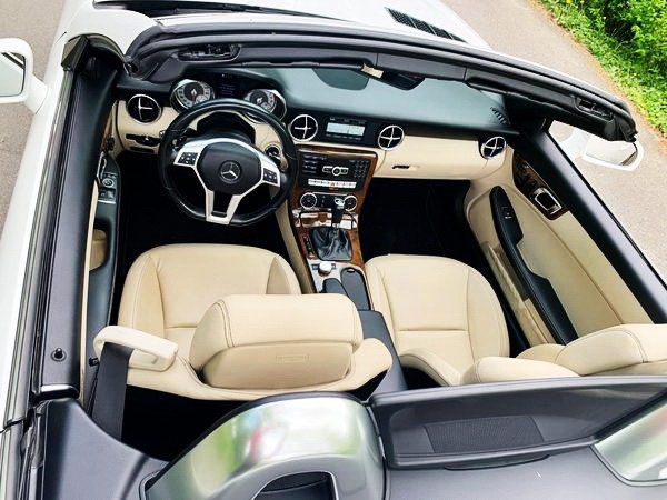 021 Кабриолет Mercedes SLK 250 без водителя с водителем 3XZo