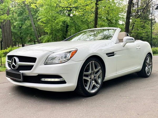 021 Кабриолет Mercedes SLK 250 без водителя с водителем 3XZo
