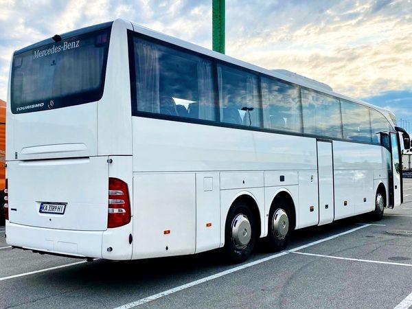231 Автобус Mercedes-Benz Turizmo на свадьбу трансфер 36w5