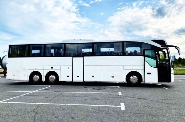231 Автобус Mercedes-Benz Turizmo на свадьбу трансфер 36w5
