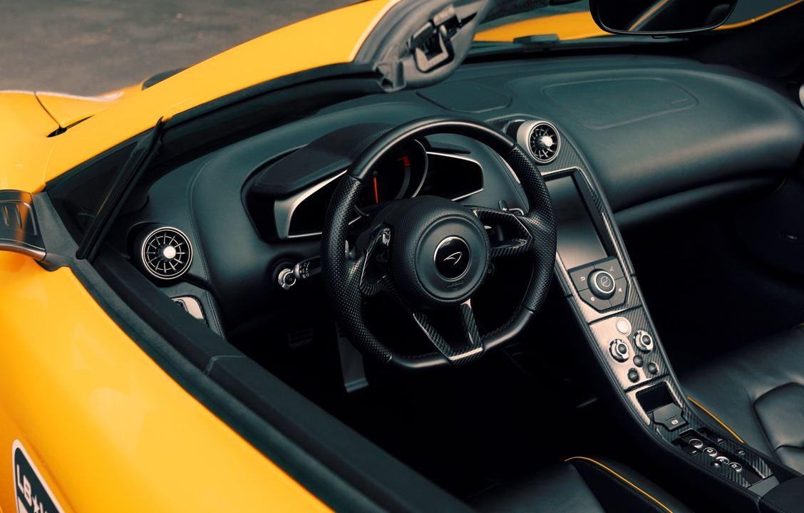 Тест-Драйв Спортивный кабриолет McLaren 650S Spider Liberty Walk 7y78