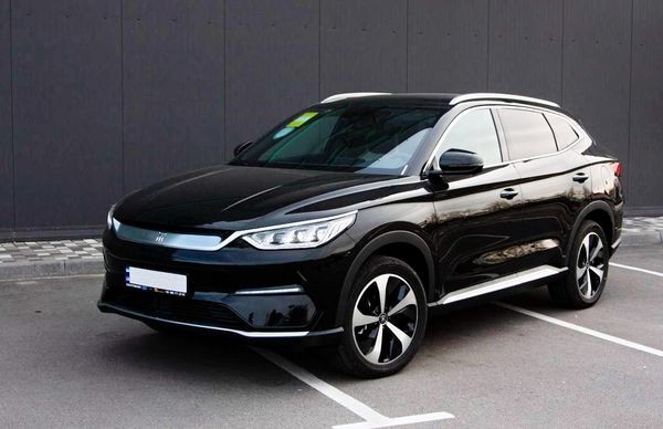 126 BYD ID электро внедорожник на свадьбу 25Mn