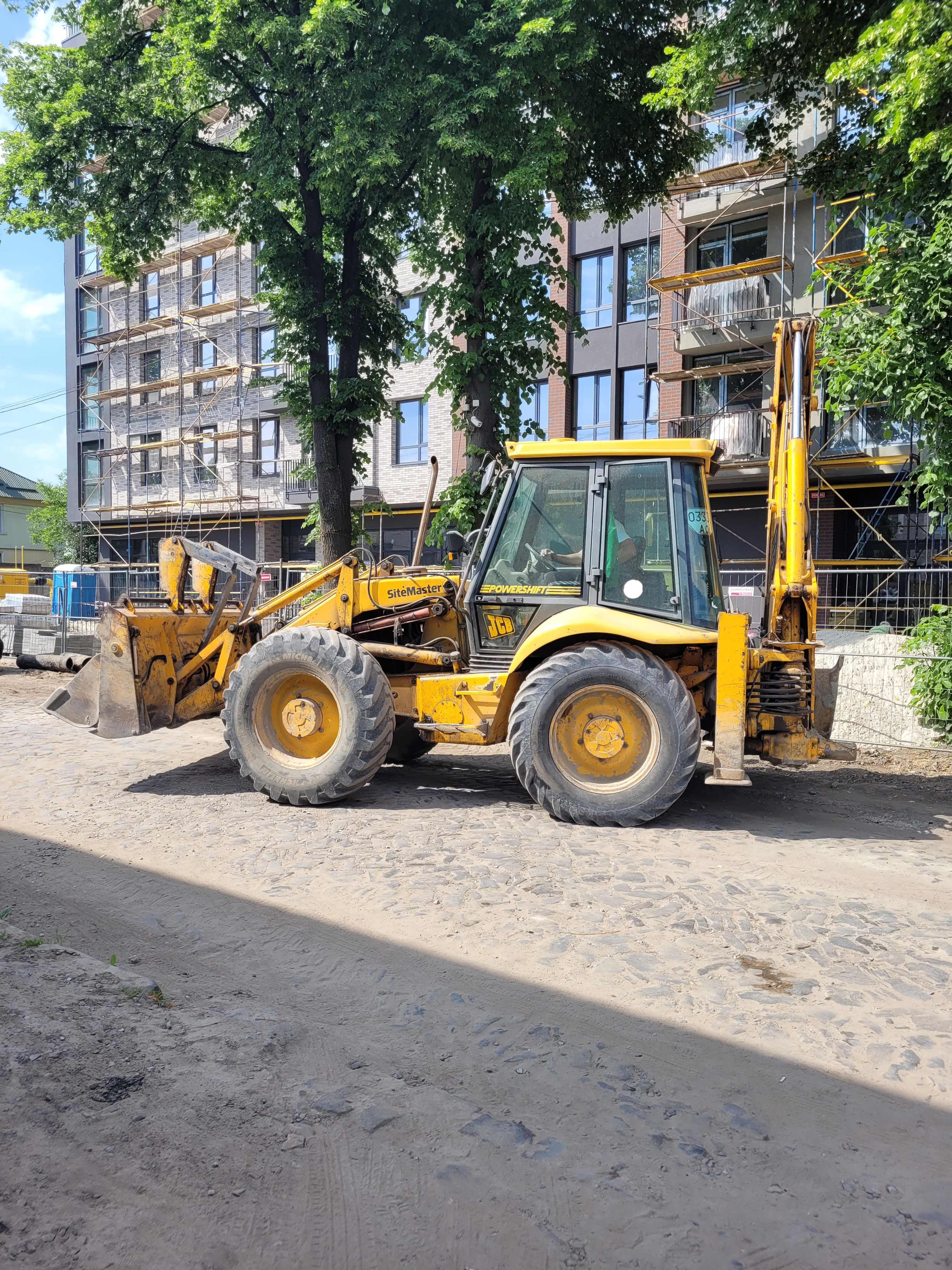 Пропонуємо послугу орендувати колісний каток у Львові 4xrN