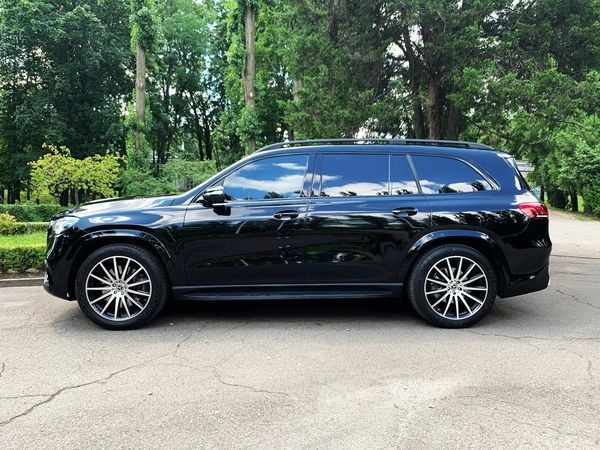250 Внедорожник Mercedes Benz Gls AMG 400 джип без водителя 6Ly6