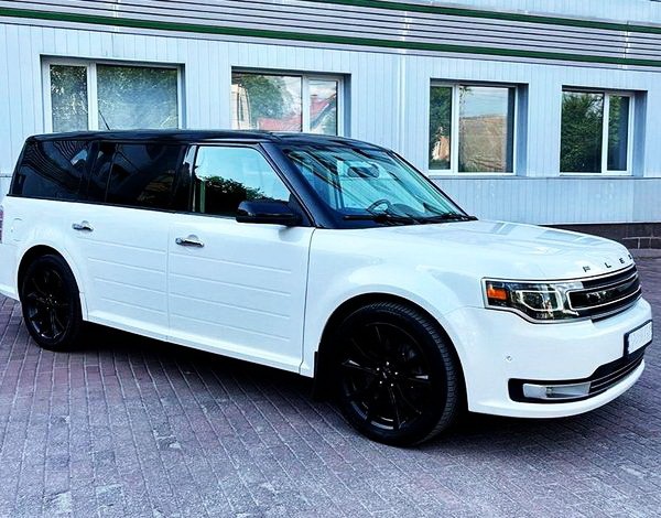 180 Внедорожник Ford Flex белый на свадьбу jn5N