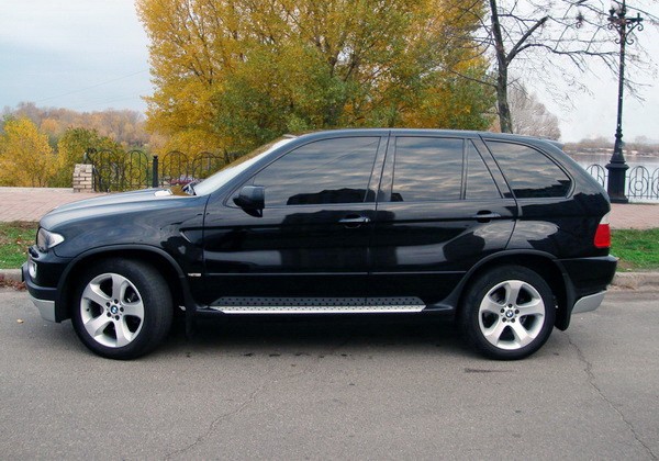 262 Внедорожник BMW X5 черный авто на свадьбу 2ZeY