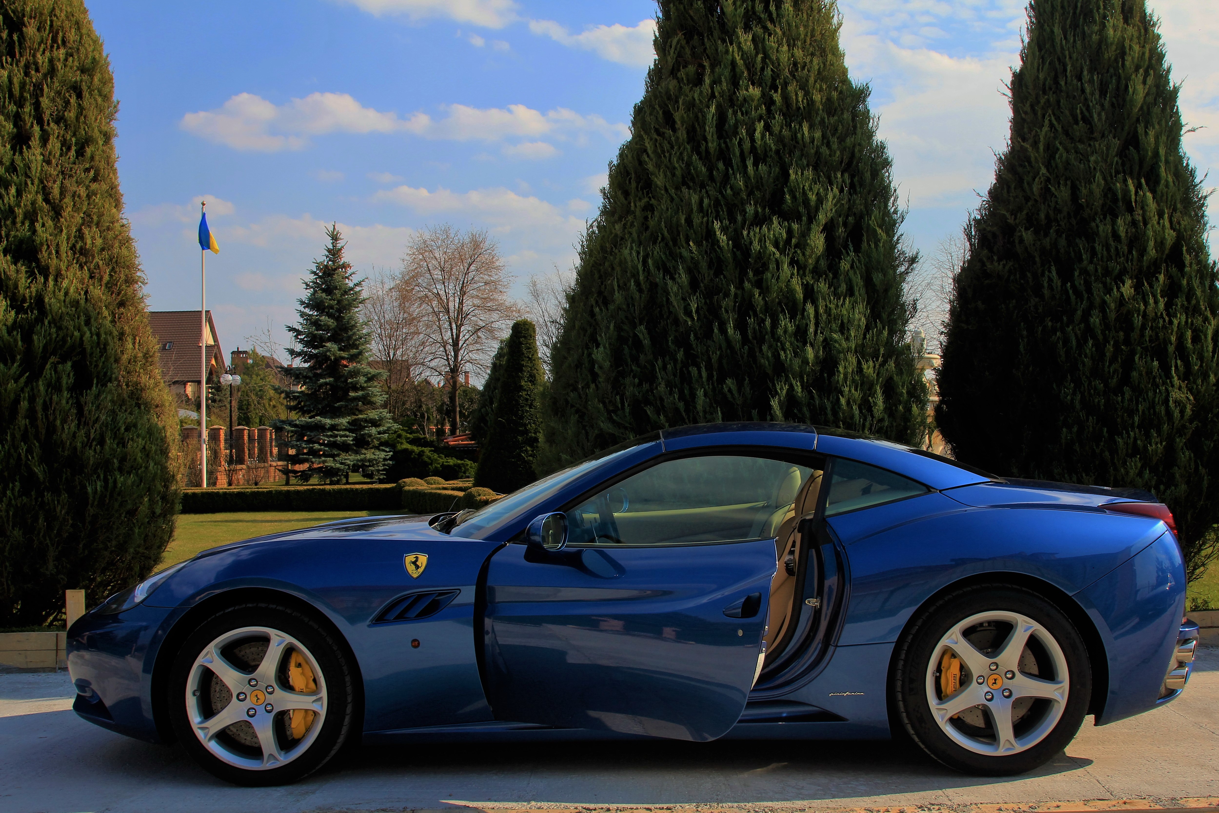 Тест-Драйв Ferrari California 2012 Vy1Y