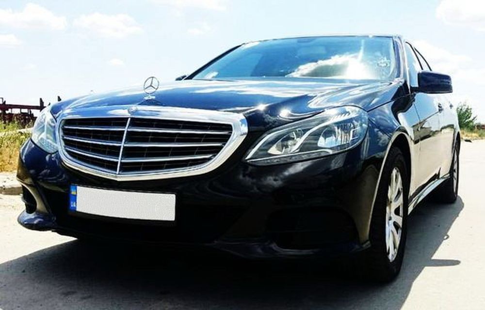 110 Mercedes-Benz W212 E200 авто на свадьбу 2dmN