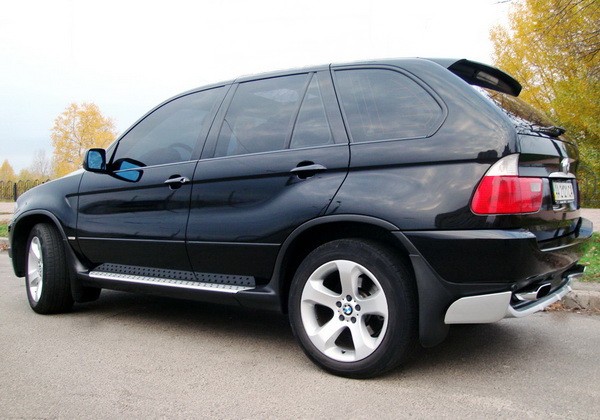 262 Внедорожник BMW X5 черный авто на свадьбу 2ZeY