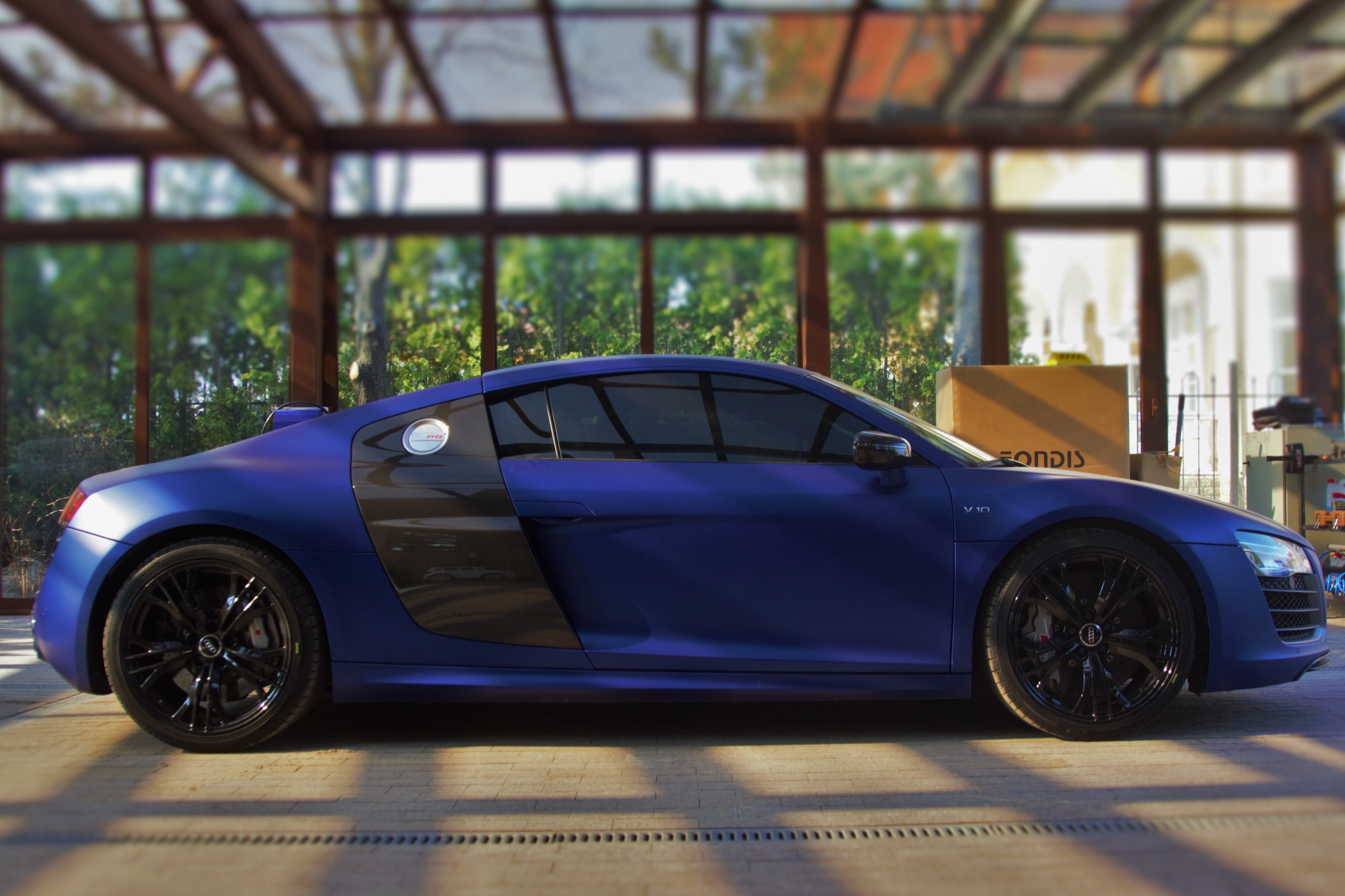 Тест Драйв спорткара Audi R8 суперкар 8LOx
