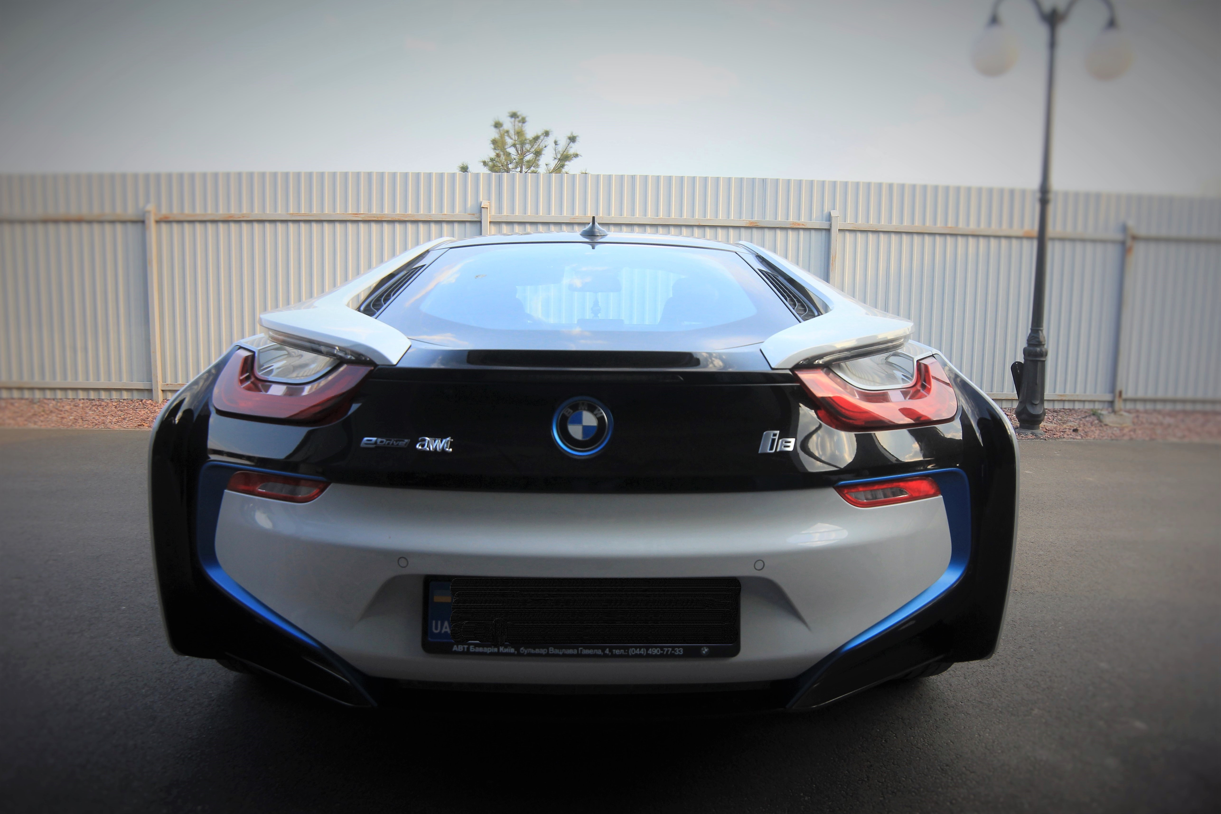 Тест-Драйв спортивной машины BMW I8 YJnw