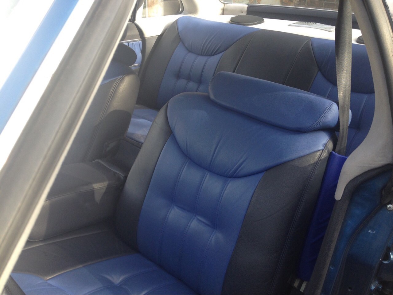 1977 Chevrolet Malibu Classic blue dm7y