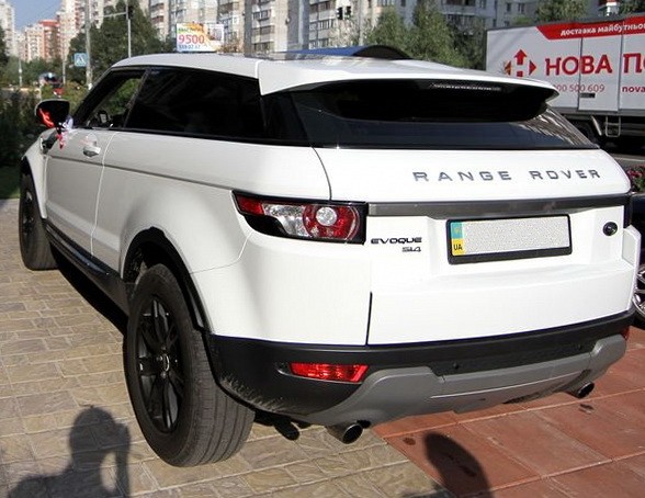 240 Внедорожник Range Rover Evoque Coupe на свадьбу 2zv1
