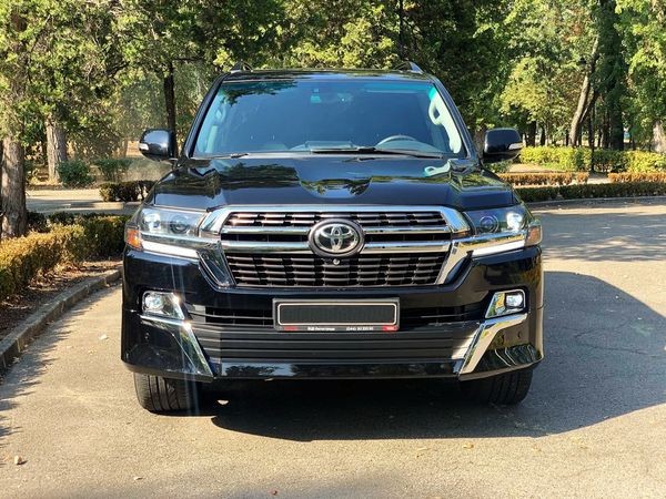 254 Внедорожник Toyota Land Cruiser 200 на свадьбу 2oRB
