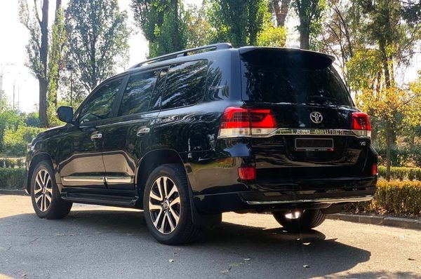 254 Внедорожник Toyota Land Cruiser 200 на свадьбу 2oRB