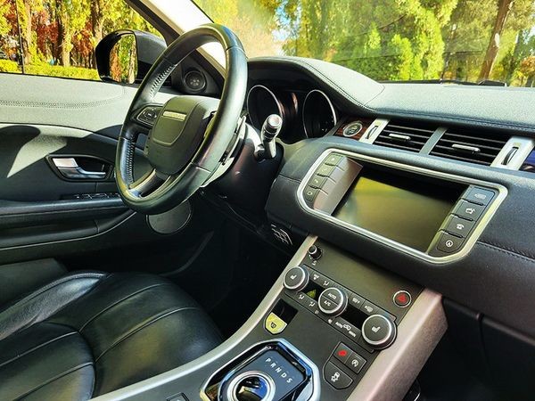 255 Range Rover Evoque черный на свадьбу lbmA