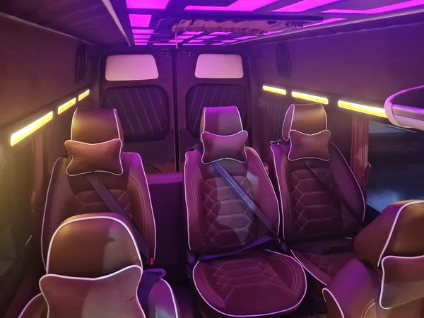 318 Микроавтобус Mercedes-Benz Sprinter на свадьбу 3JbB