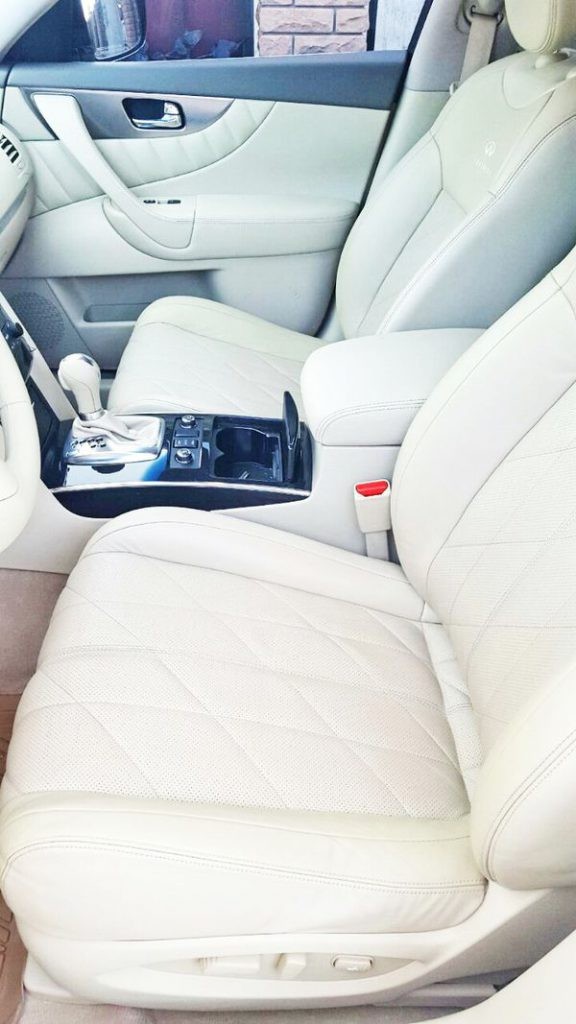 236 Внедорожник Infiniti FX35 белая с водителем на свадьбу zLMo