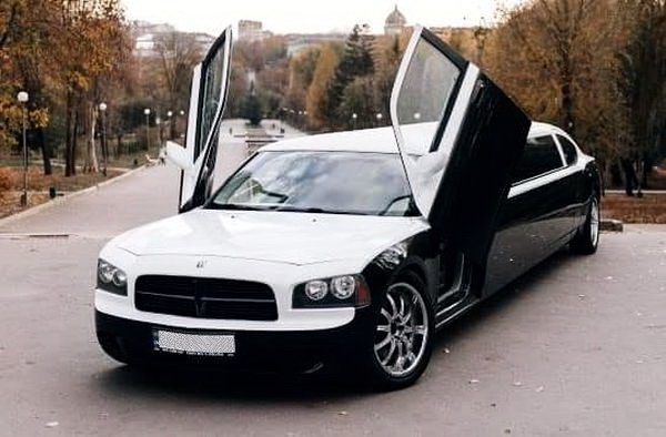 282 Dodge Charger Limo на свадьбу 2Wm9