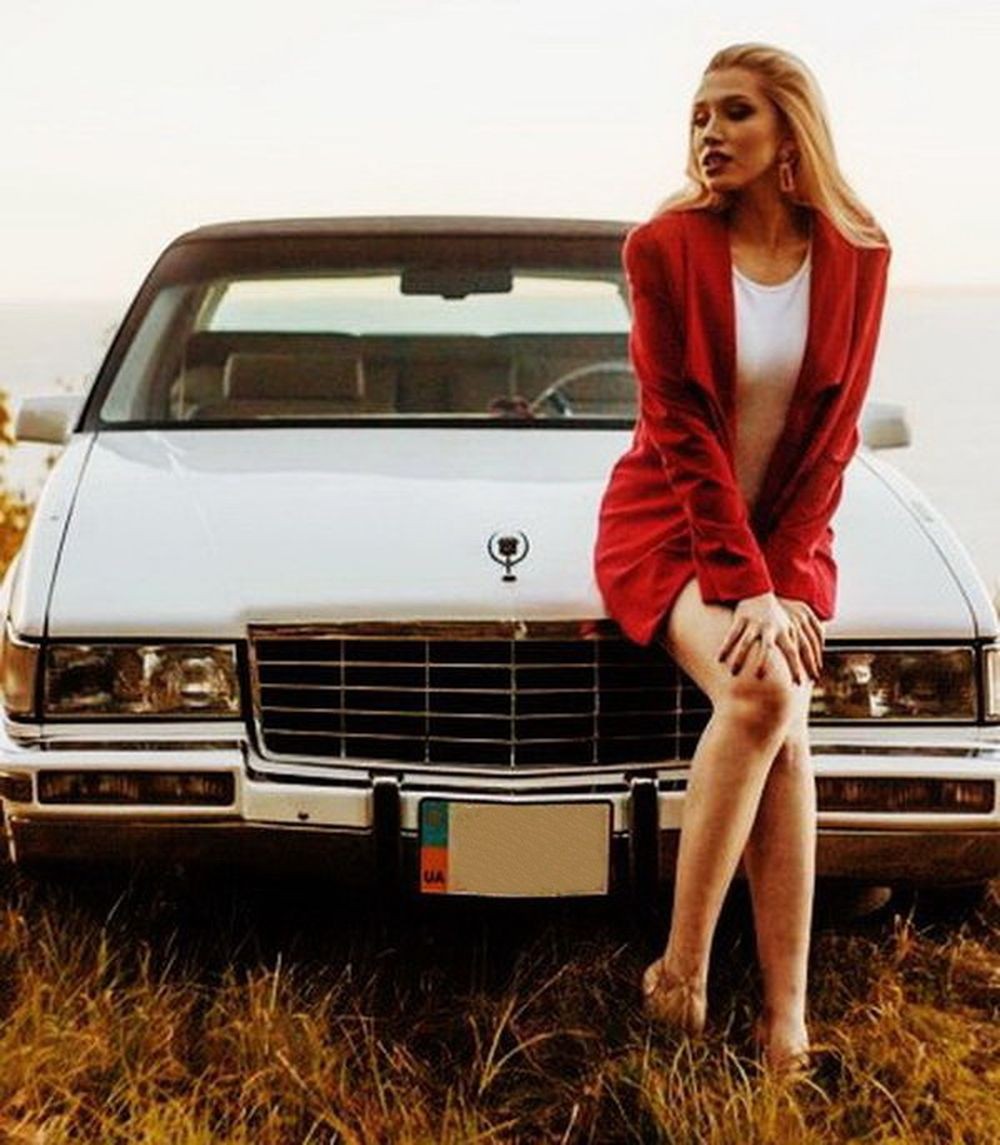 218 Ретро авто Cadillac Fleetwood белый на свадьбу 2NOq