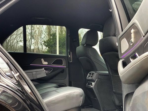 422 Внедорожник на свадьбу Mercedes-Benz GLE 400d Style GLE 63 AMG RVO8