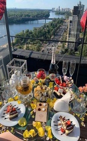 Свидание на крыше ужин на крыше завтрак свадьба VyMa