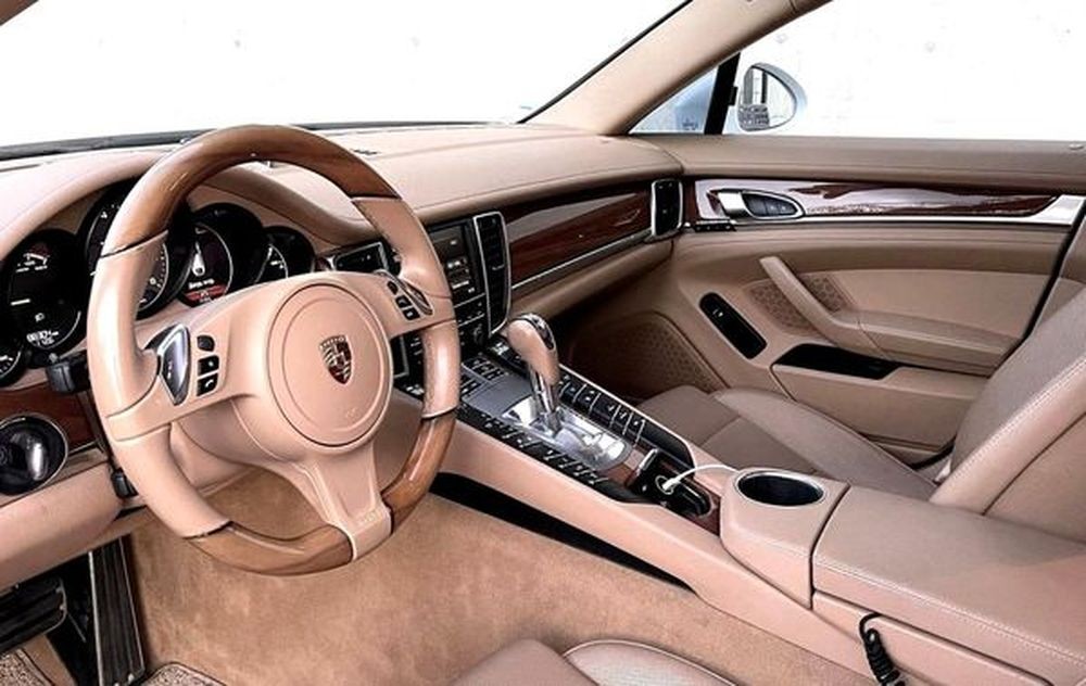 160 Porsche Panamera белая авто на свадьбу lWJb
