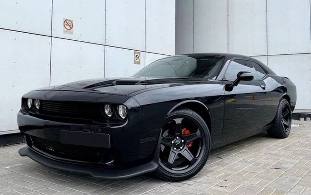 103 Dodge Challenger черный 3.6 c водителем на свадьбу съемки wvzL