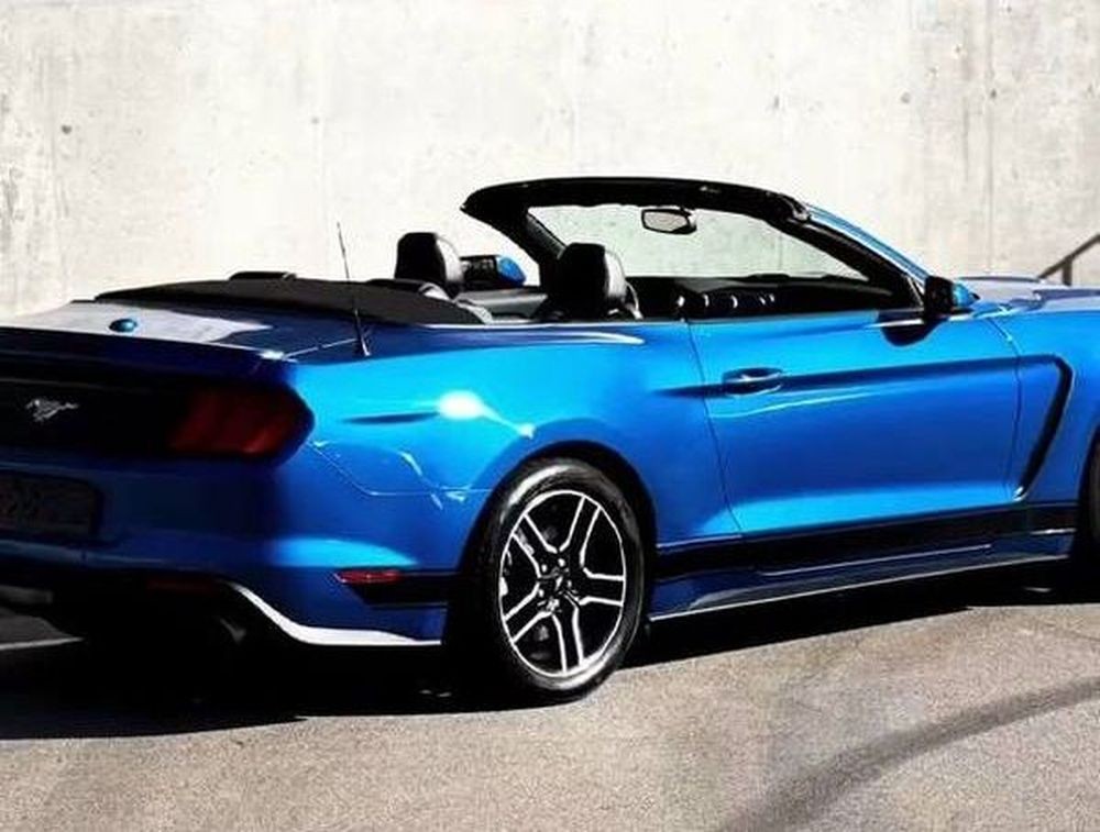 036 Ford Mustang GT синий кабриолет c водителем xKA0