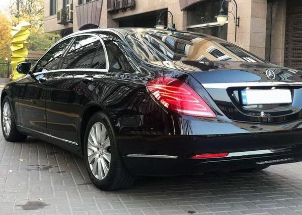 379 Mercedes-Benz S-Class W222 S550 4MATIK на свадьбу l6JX