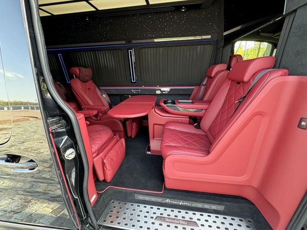 008 Микроавтобус Mercedes-Benz Sprinter VIP черный с водителем layl