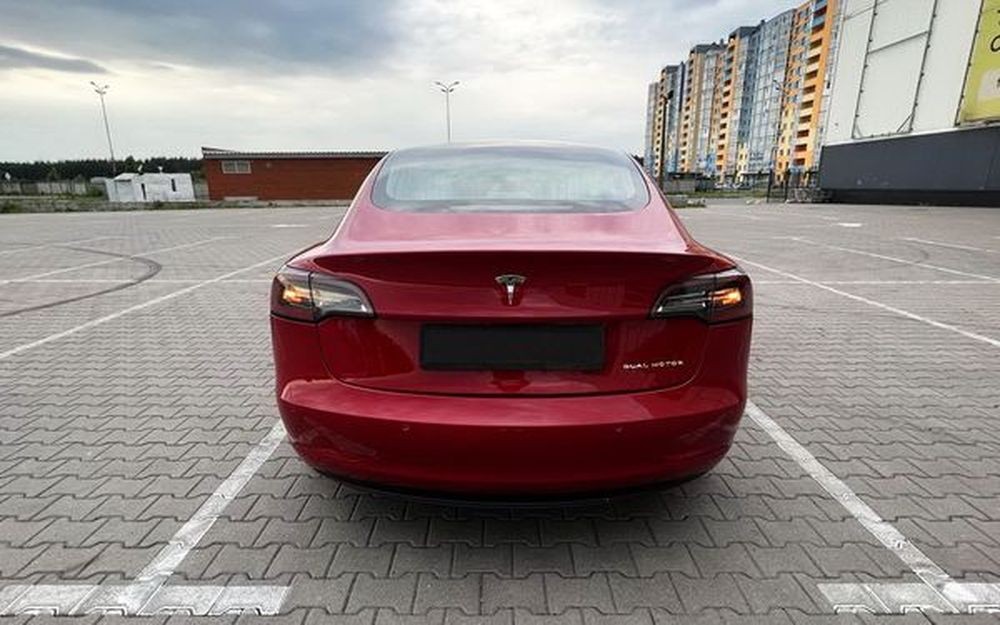 252 Электрокар Tesla Model 3 75D с водителем lP0x