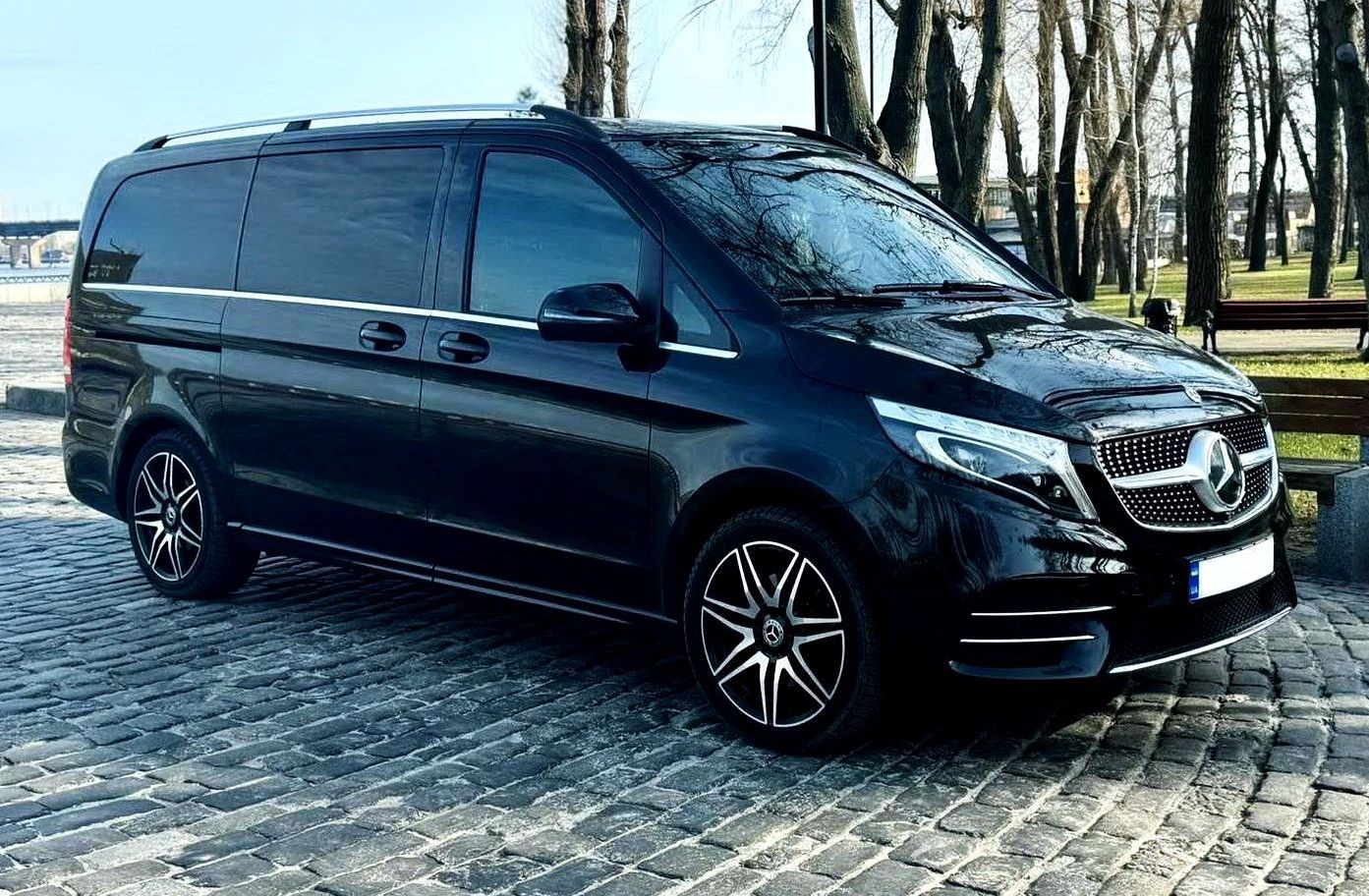 074 Mercedes-Benz V-Class микроавтобус с водителем на свадьбу jKV4