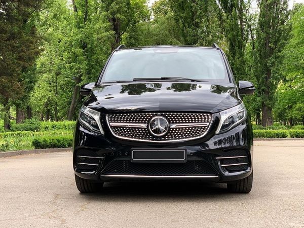 043 Mercedes-Benz V-Class микроавтобус с водителем 7yWB