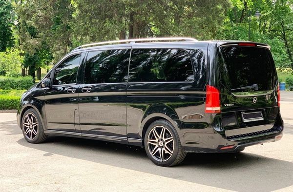 043 Mercedes-Benz V-Class микроавтобус с водителем 7yWB