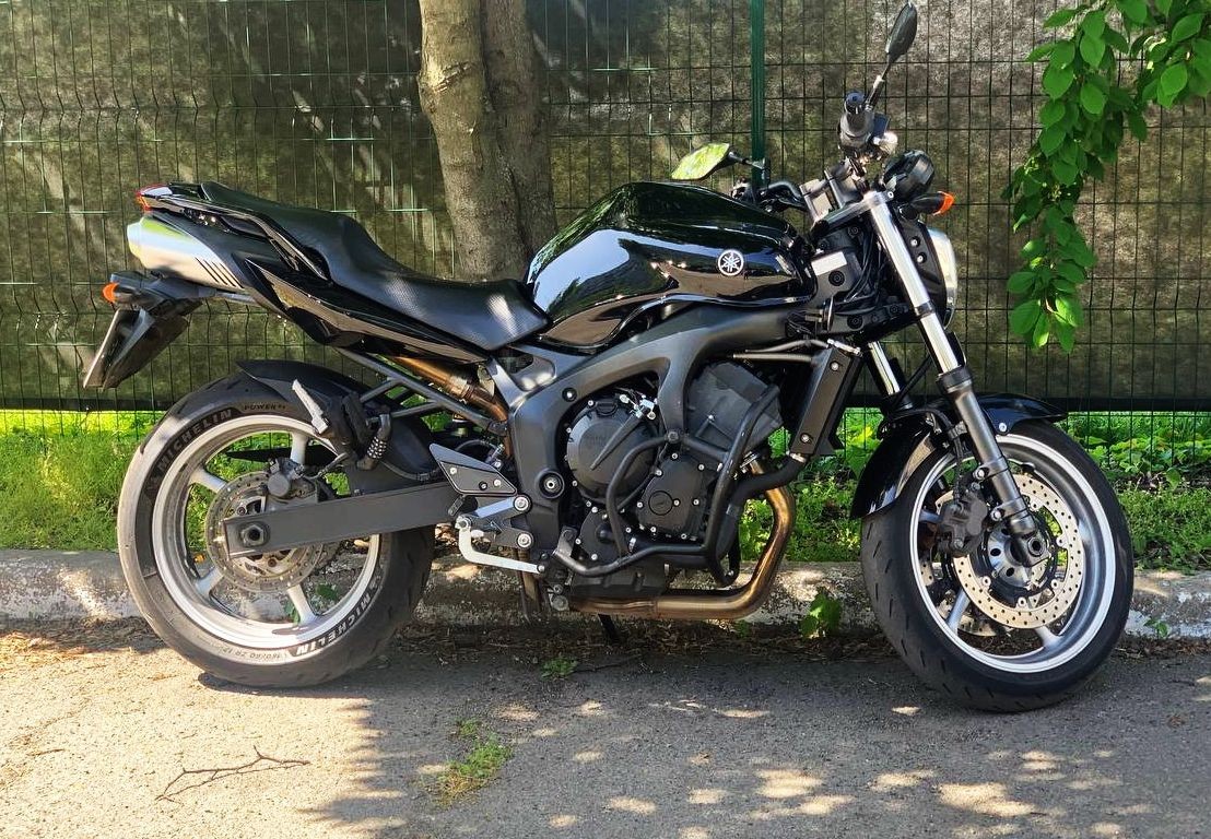 Мотоцикл YAMAHA FZ6N FAZER без водителя 60$/сутки EmrY