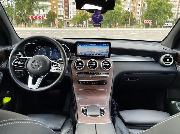 039 Mercedes GLC 300 черный джип внедорожник на свадьбу bv8z